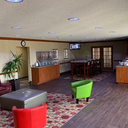 Baymont By Wyndham Evansville North/Haubstadt Warrenton Bagian luar foto