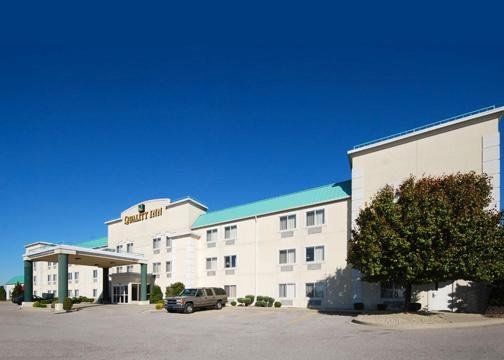 Baymont By Wyndham Evansville North/Haubstadt Warrenton Bagian luar foto
