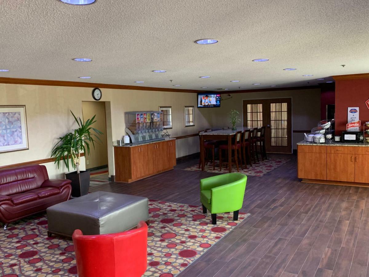 Baymont By Wyndham Evansville North/Haubstadt Warrenton Bagian luar foto